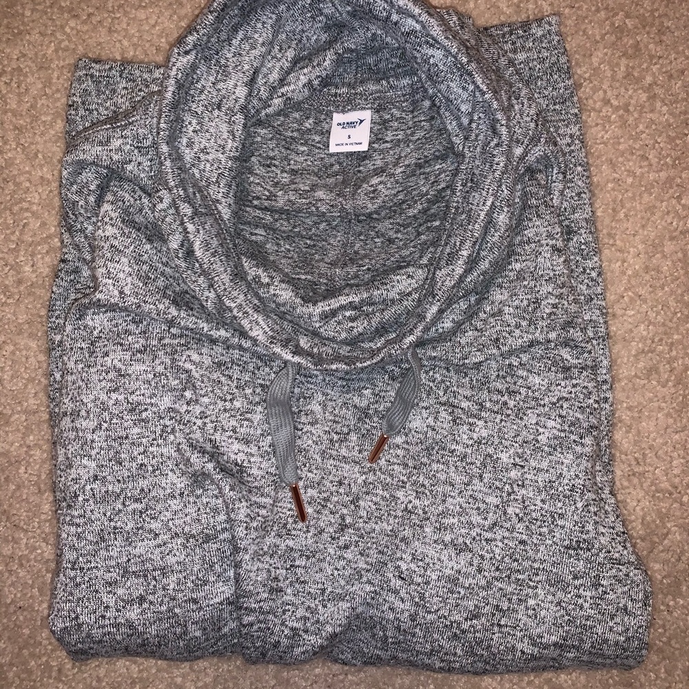 Old Navy Light sweater